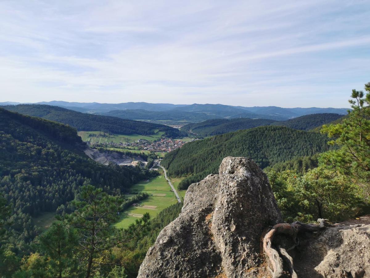 Отель Koliba Na Vrsku Bytca Экстерьер фото